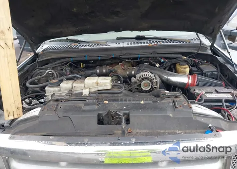 2001 Ford Super Duty F-350 Srw Lariat/Xl/Xlt z USA, uszkodzony, nr VIN 1FTSW31F01ED11508